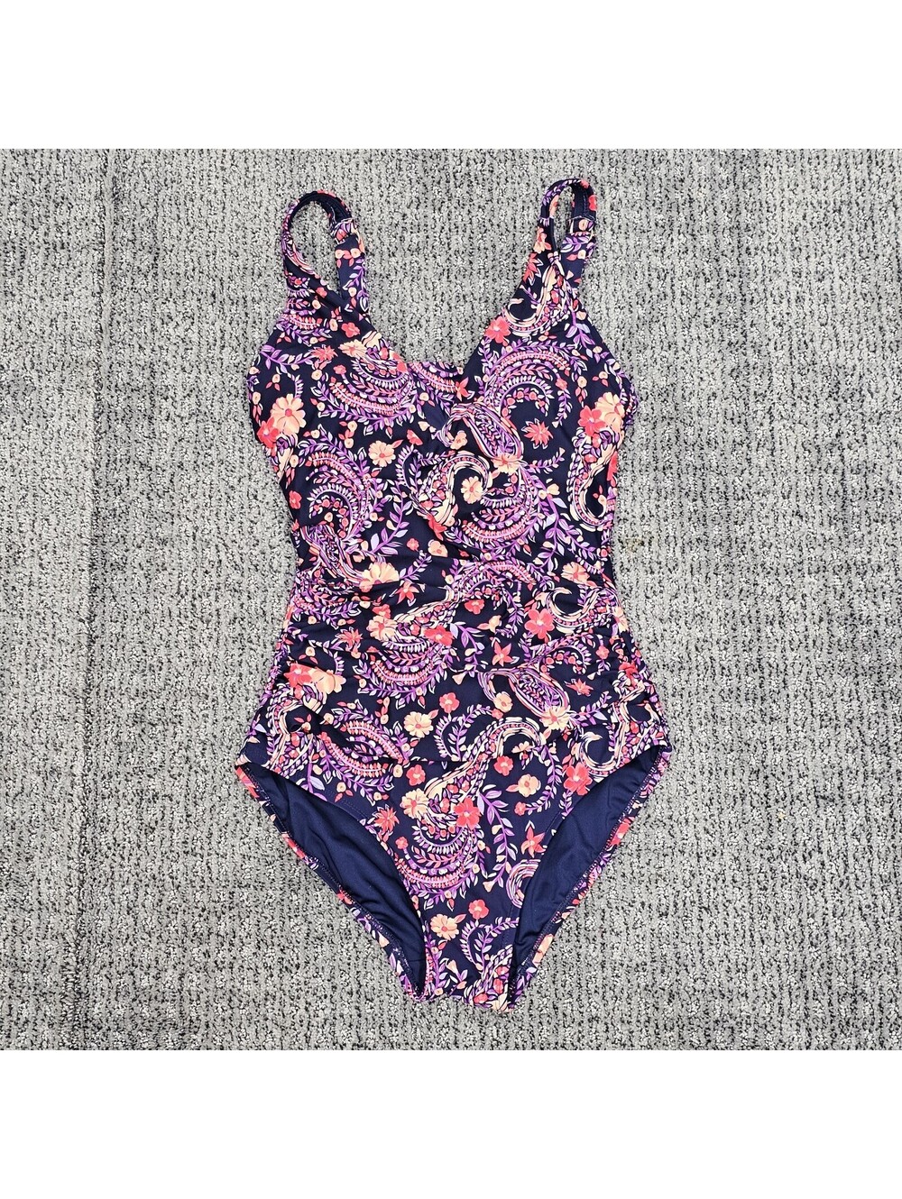 Lands' End One Piece Swimsuit Size XS Built in Bra Adjustable Strap Paisley